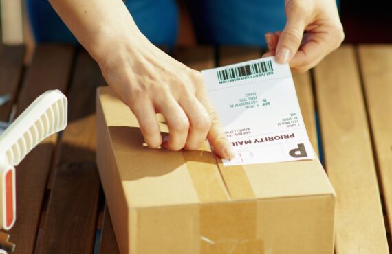 The Value of Shipping Label Printing Services for Your Packages